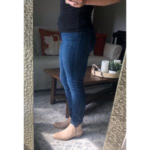 Gap High Waisted Medium Wash Jean Leggings